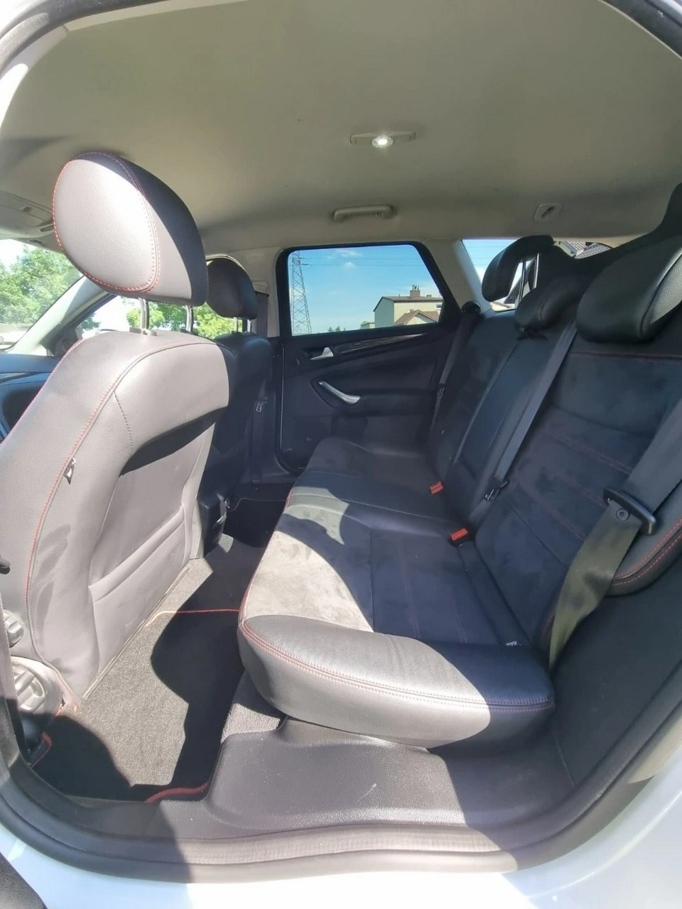 Ford Mondeo - Zdjęcie 8