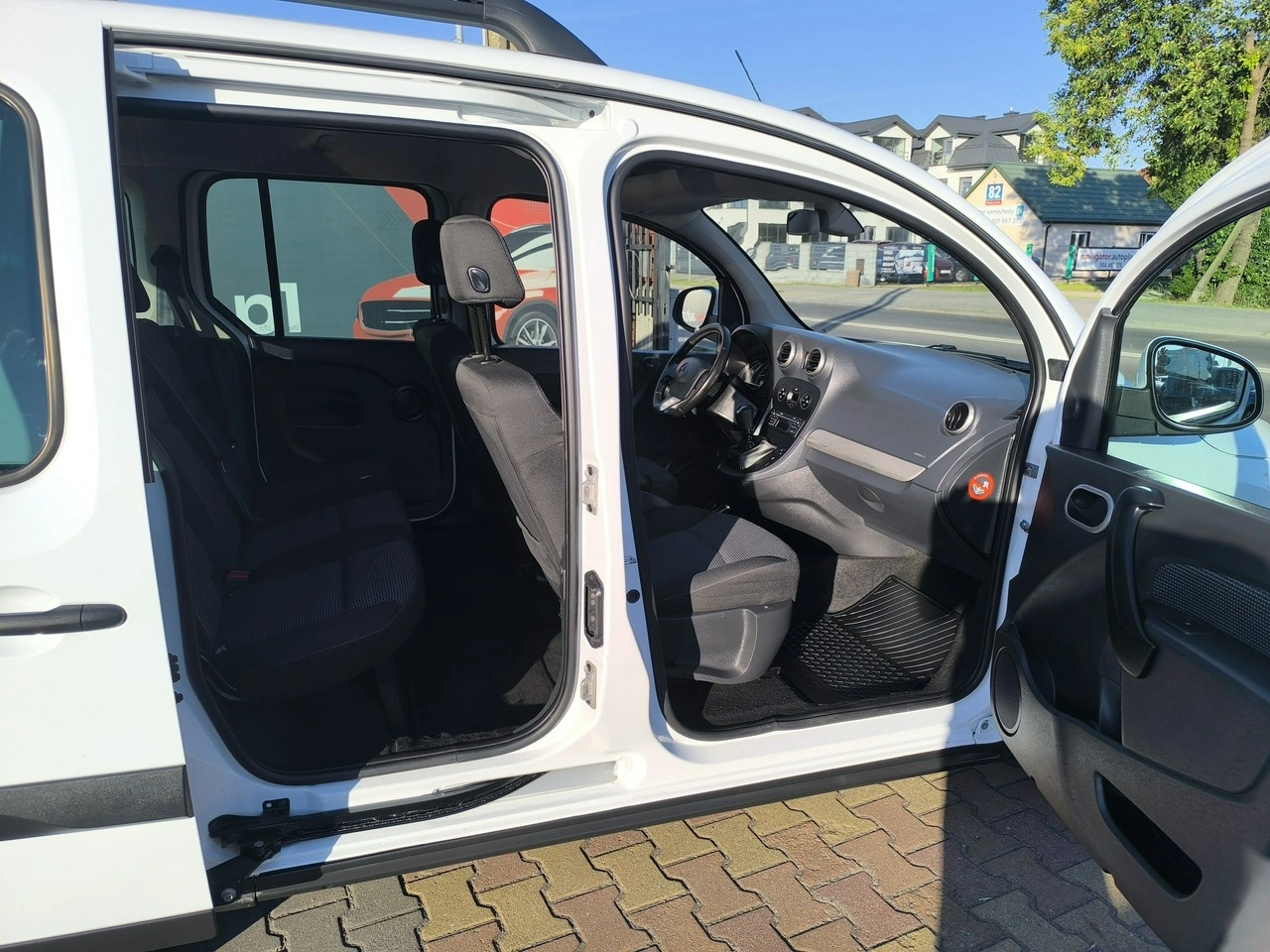 Mercedes Citan Tourer - Zdjęcie 25