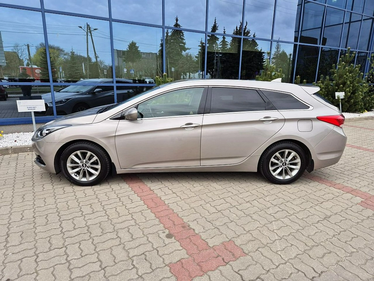 Hyundai i40 - Zdjęcie 11