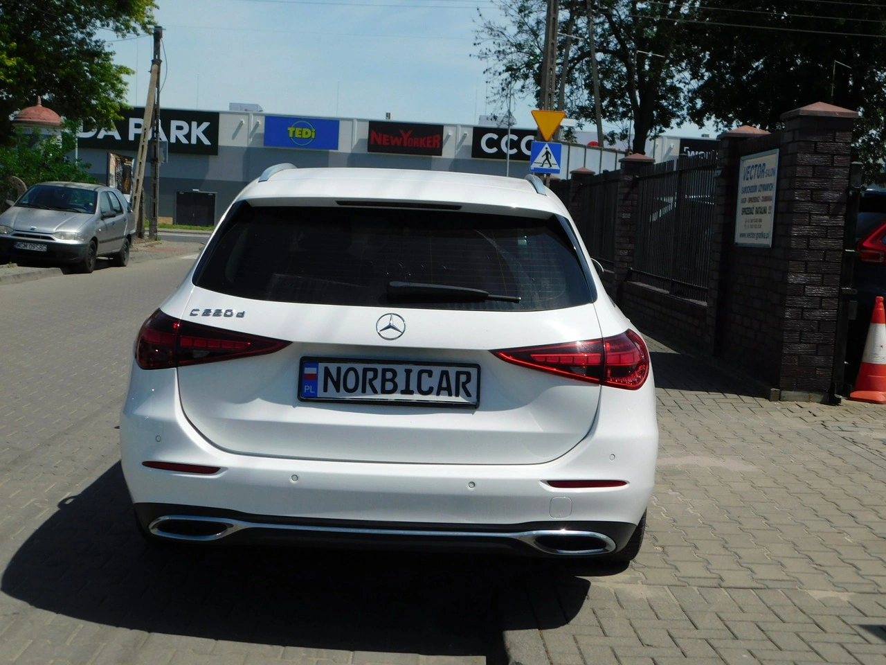 Mercedes C 220 - Zdjęcie 3