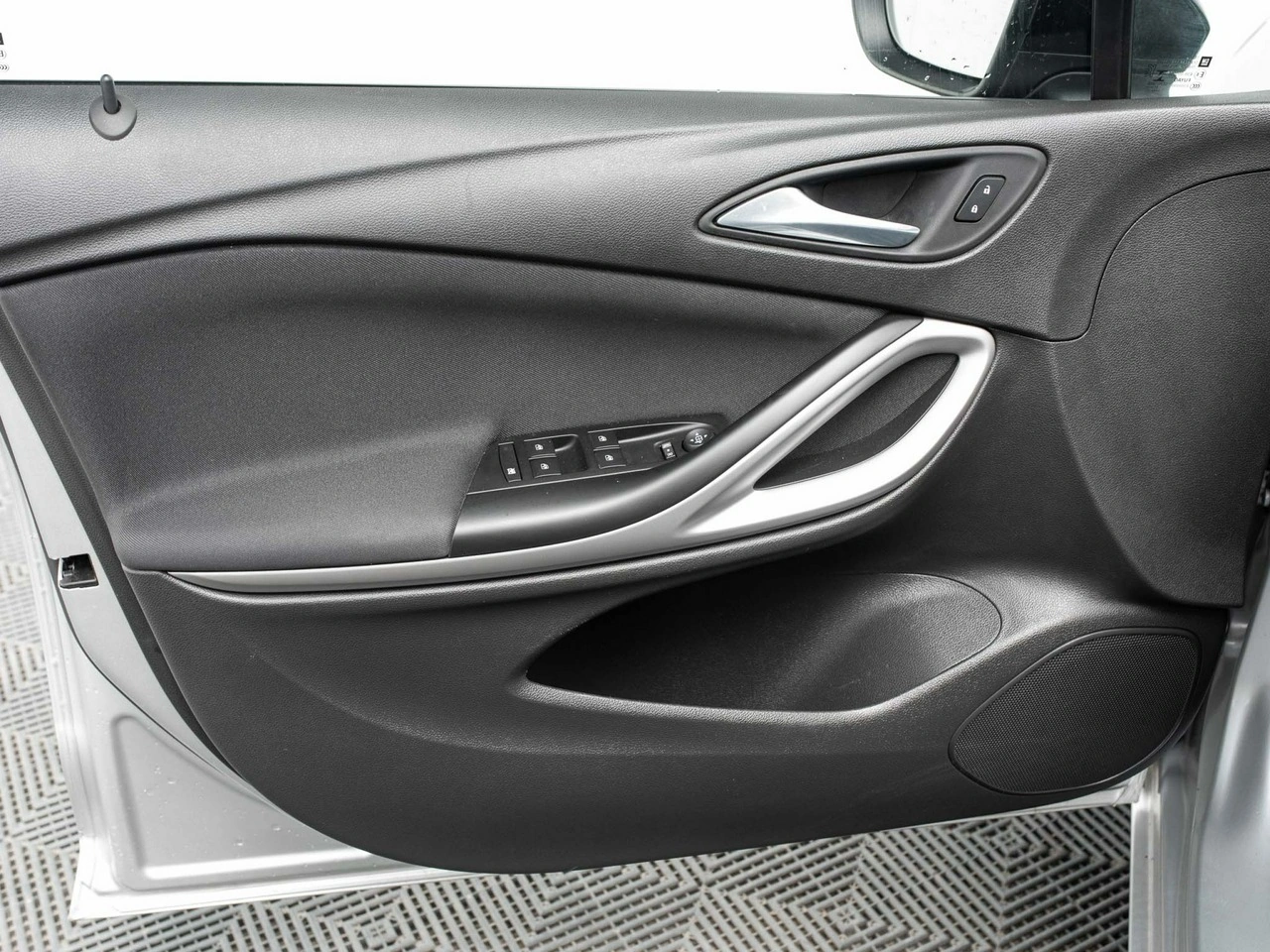 Opel Astra - Zdjęcie 8