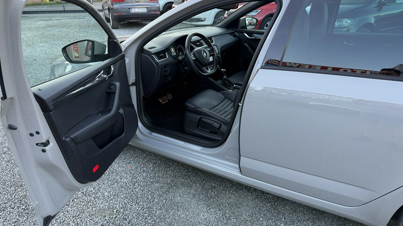Skoda Octavia - Zdjęcie 25