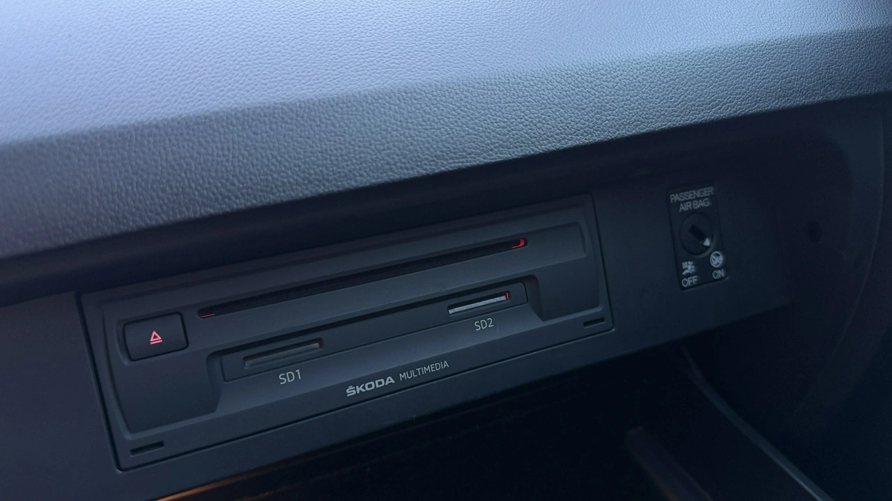 Skoda Octavia - Zdjęcie 34