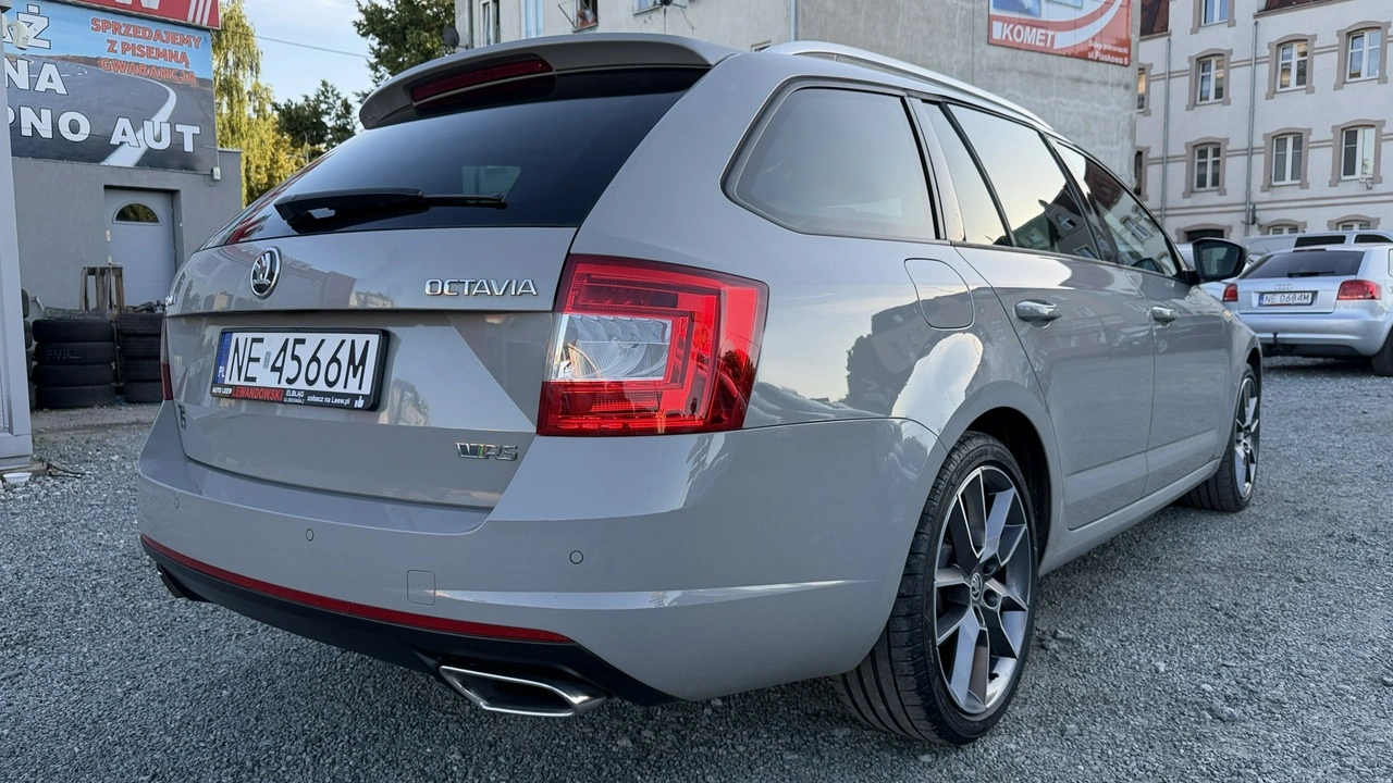 Skoda Octavia - Zdjęcie 5