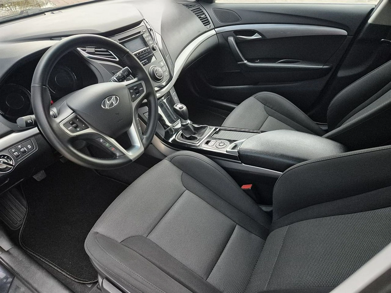 Hyundai i40 - Zdjęcie 5