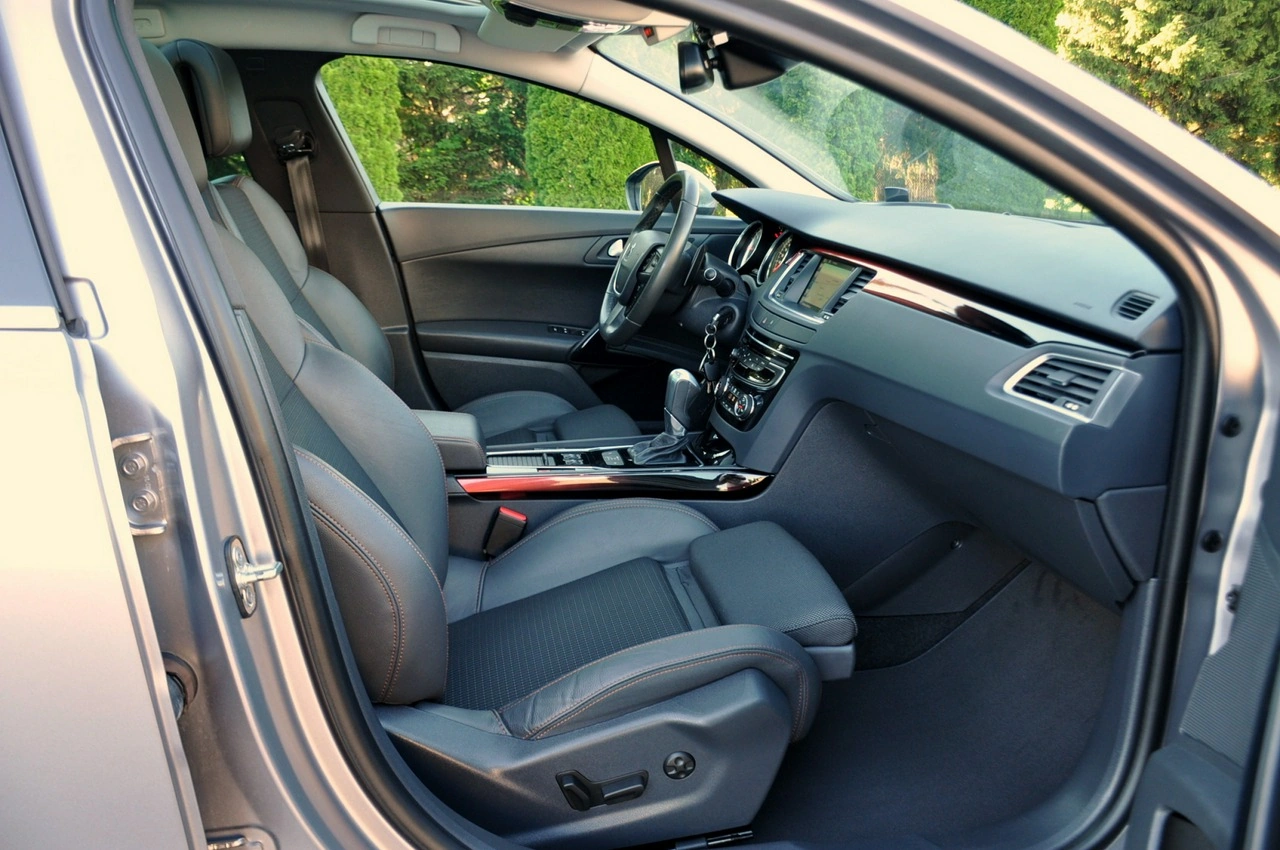 Peugeot 508 RXH - Zdjęcie 17