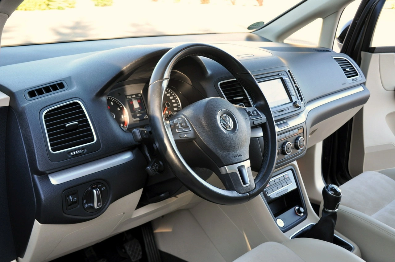 Volkswagen Sharan - Zdjęcie 22