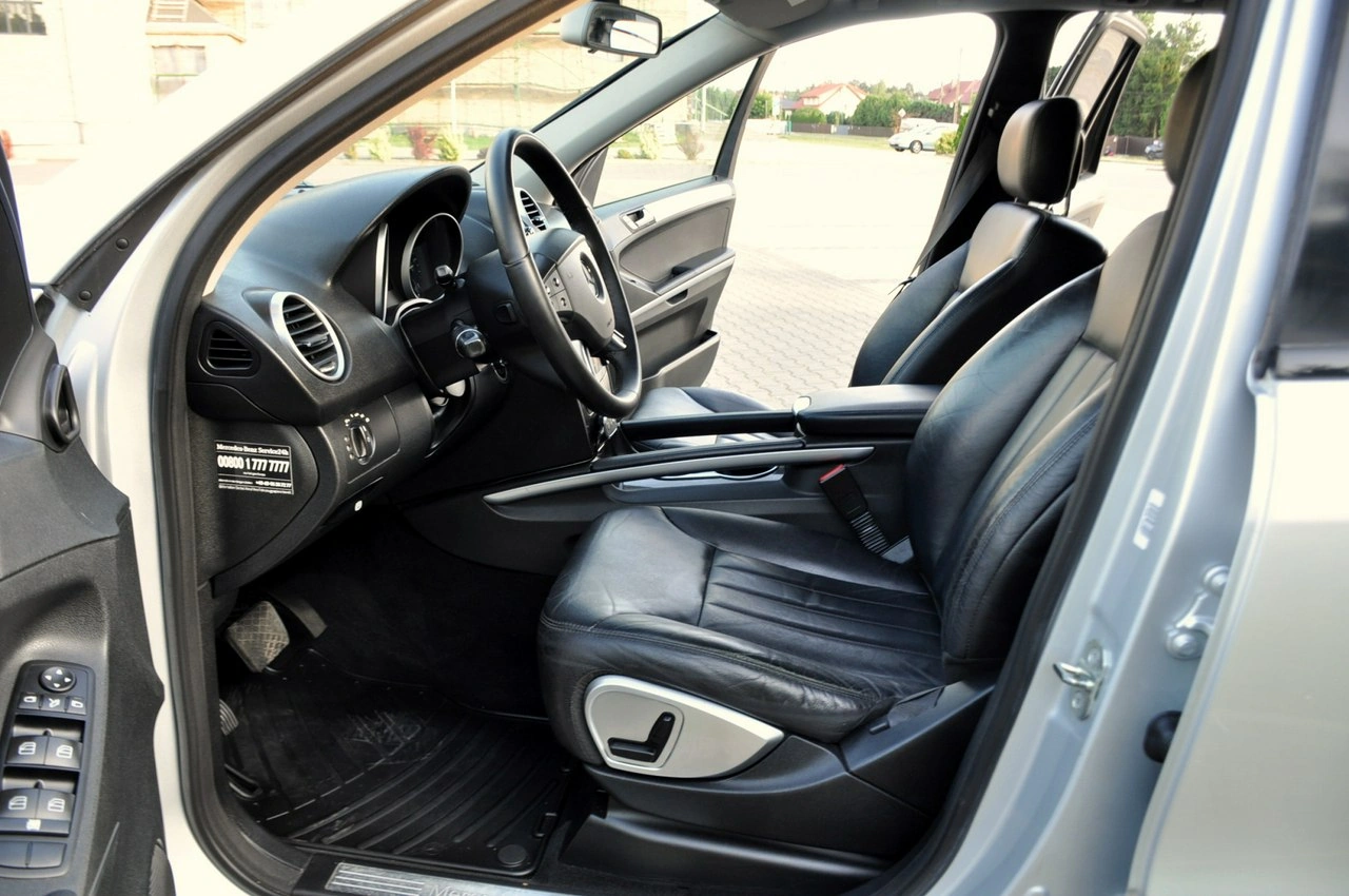 Mercedes ML 280 - Zdjęcie 21