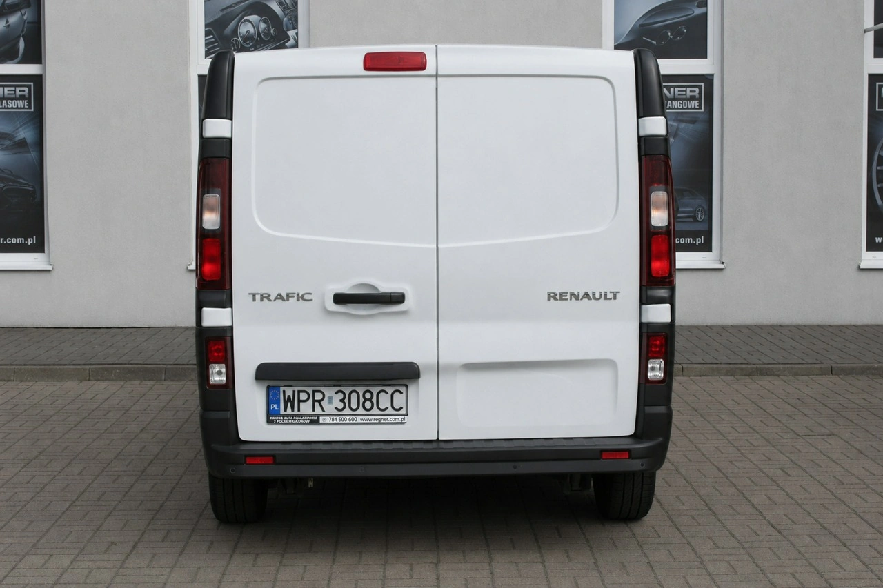 Renault Trafic - Zdjęcie 4