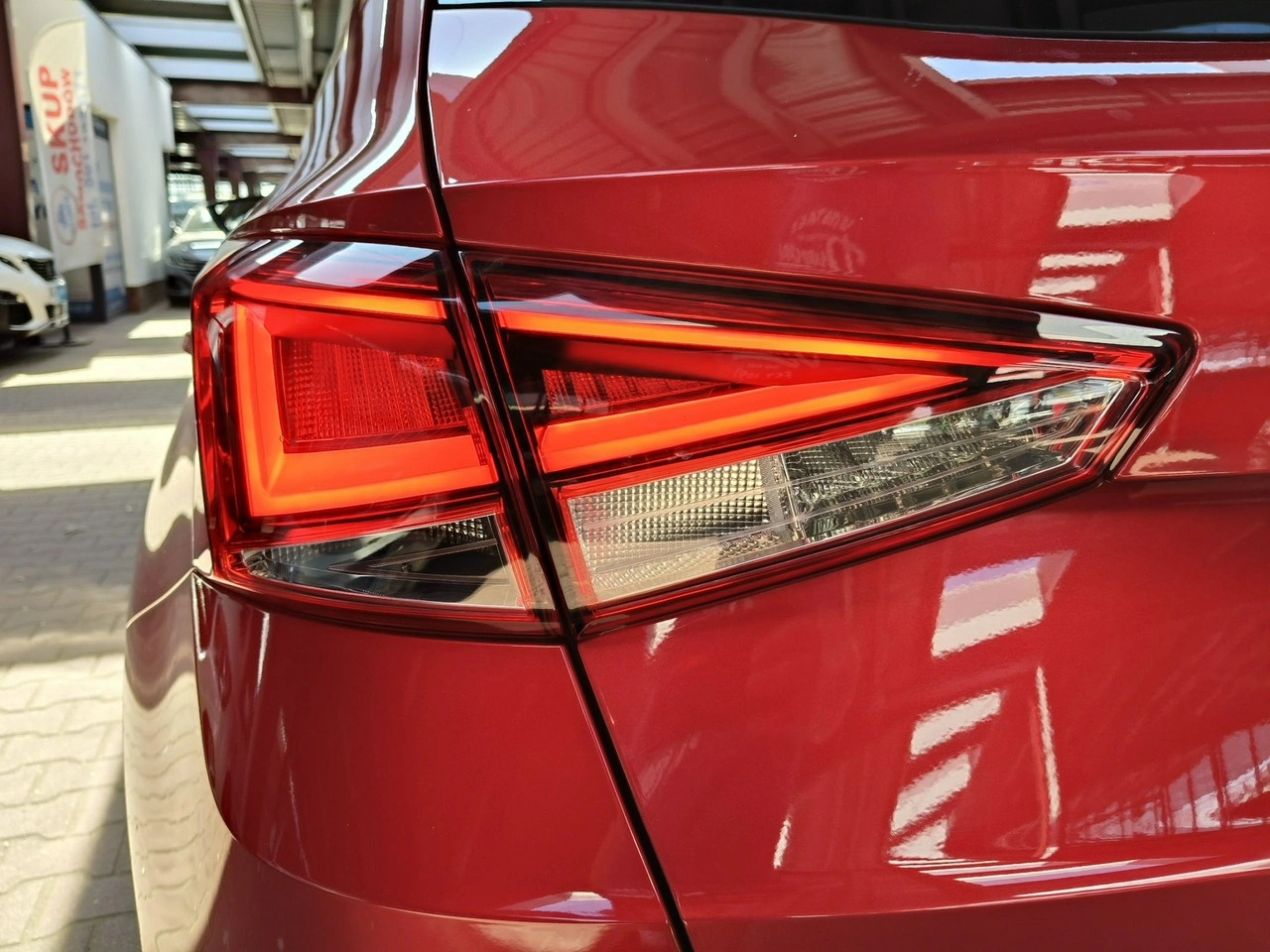 Seat Arona - Zdjęcie 8