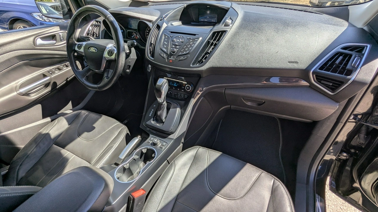 Ford Kuga - Zdjęcie 20