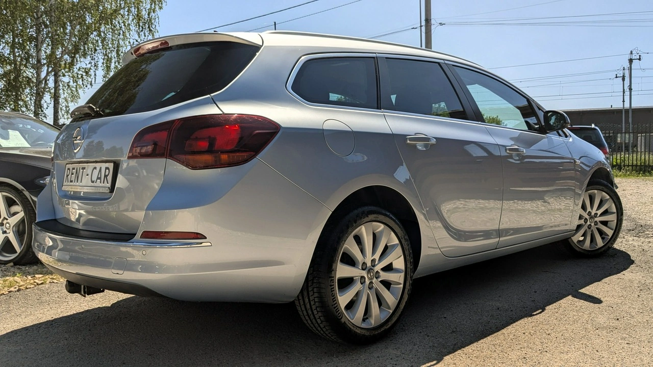 Opel Astra - Zdjęcie 14