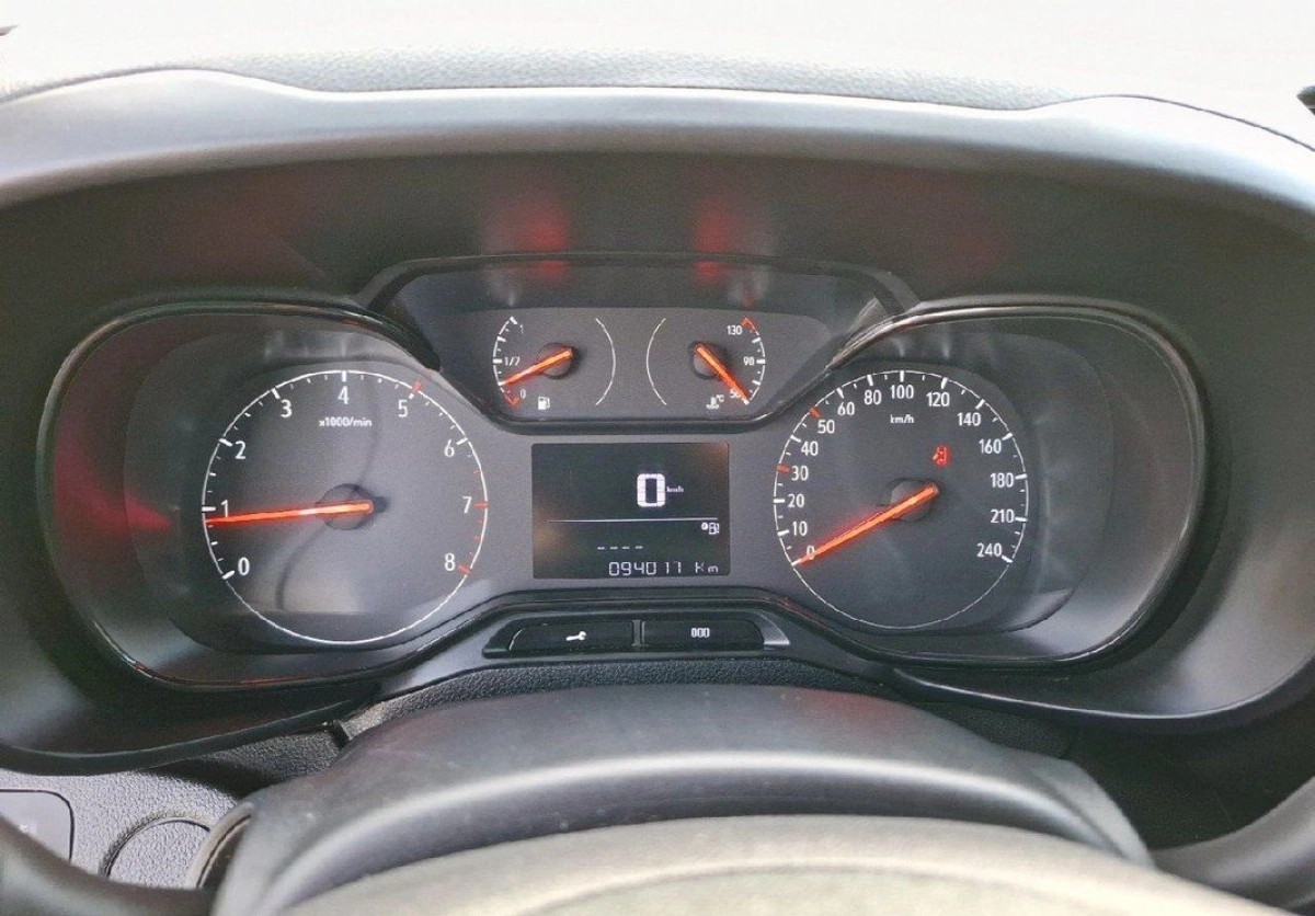 Opel Combo - Zdjęcie 10