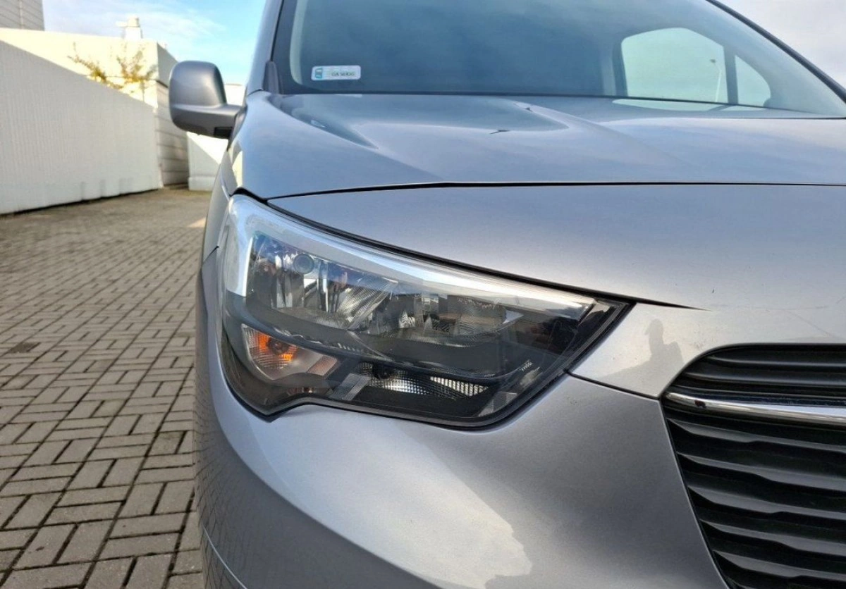 Opel Combo - Zdjęcie 16