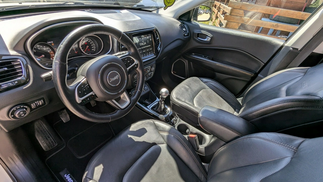 Jeep Compass - Zdjęcie 15