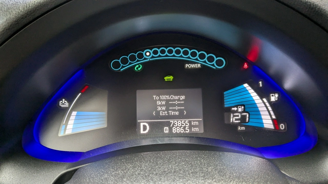 Nissan Leaf - Zdjęcie 23