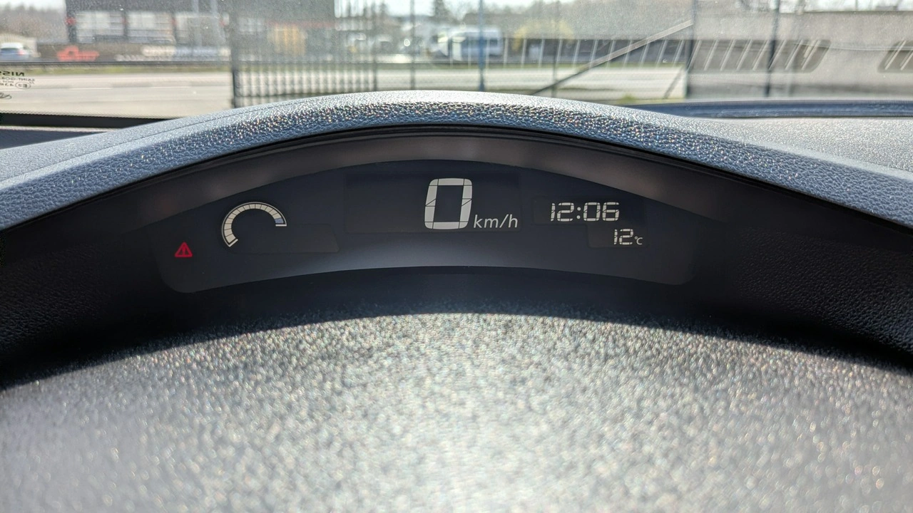 Nissan Leaf - Zdjęcie 24
