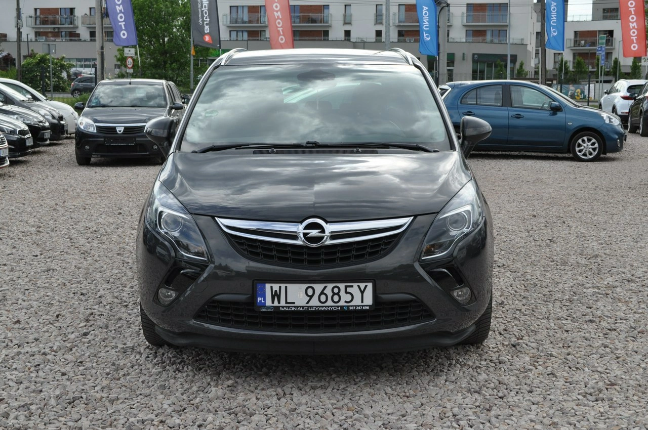 Opel Zafira - Zdjęcie 14