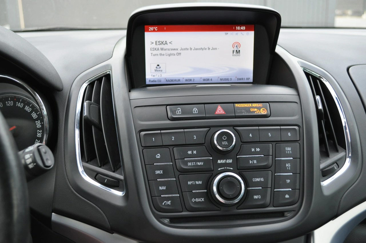 Opel Zafira - Zdjęcie 18