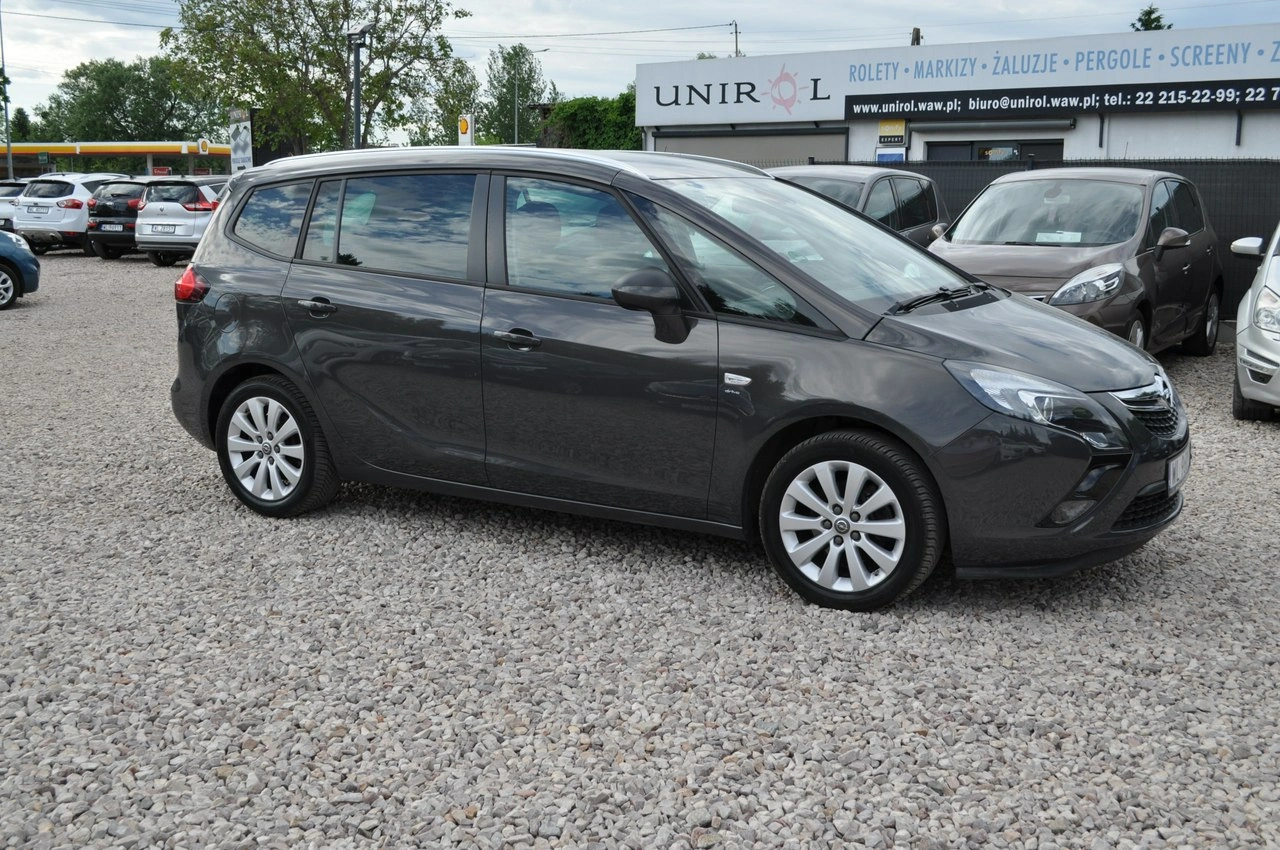 Opel Zafira - Zdjęcie 1