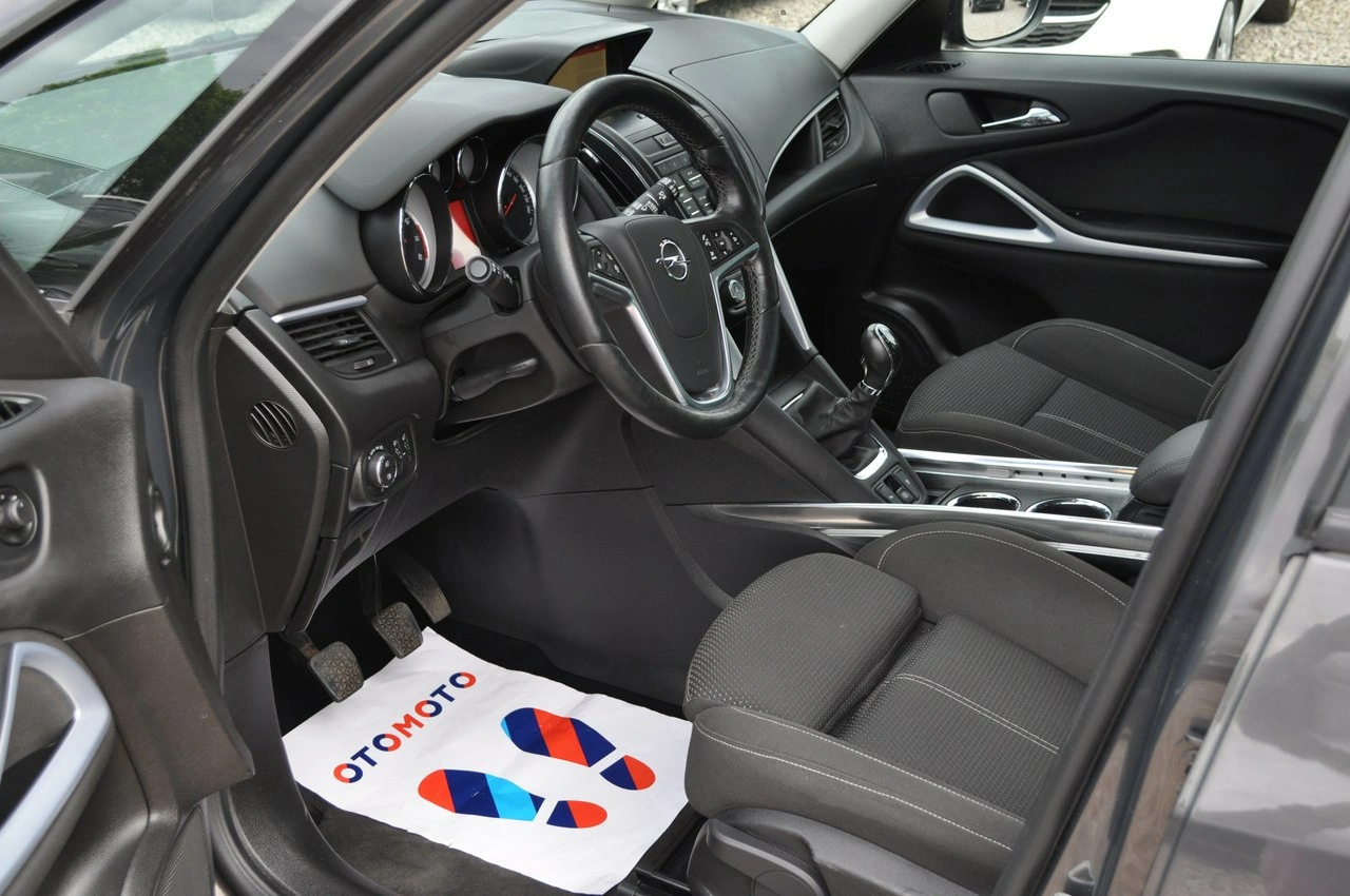 Opel Zafira - Zdjęcie 23