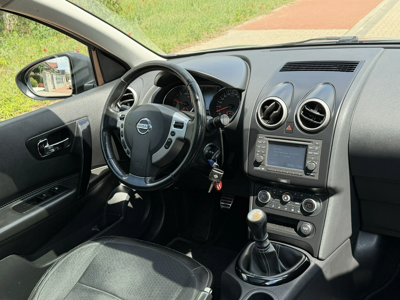Nissan Qashqai - Zdjęcie 8