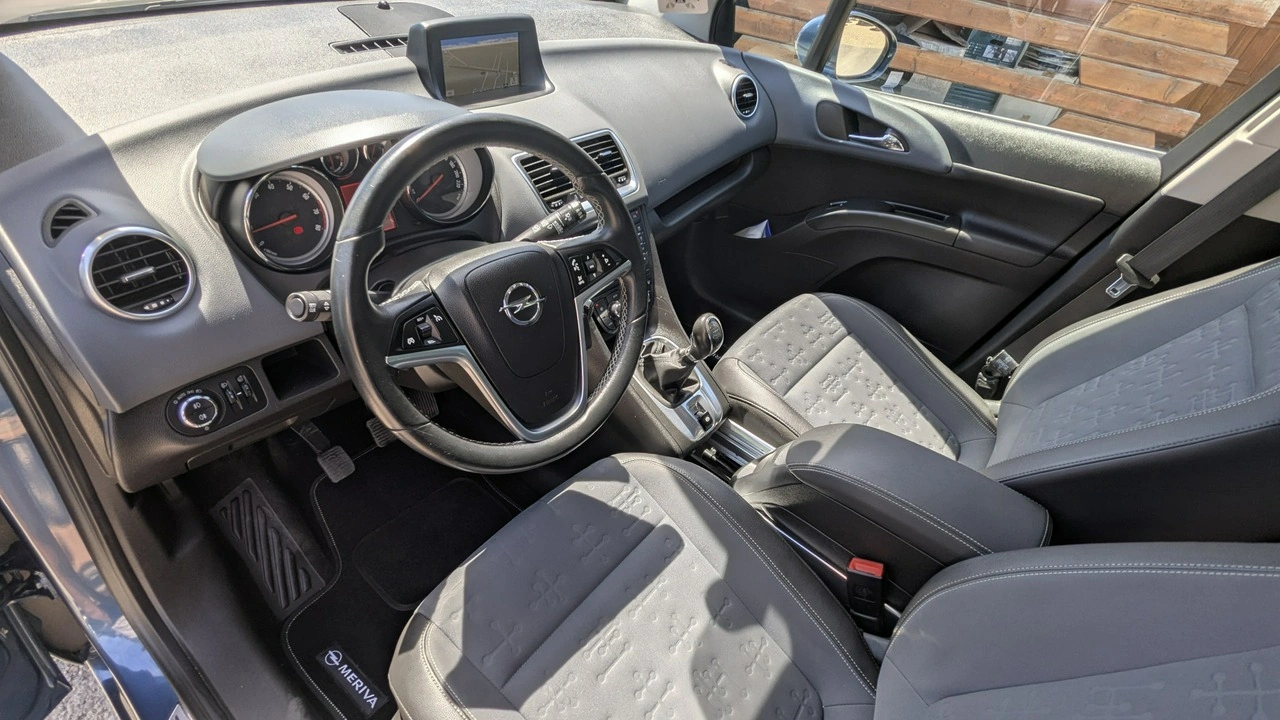 Opel Meriva - Zdjęcie 14