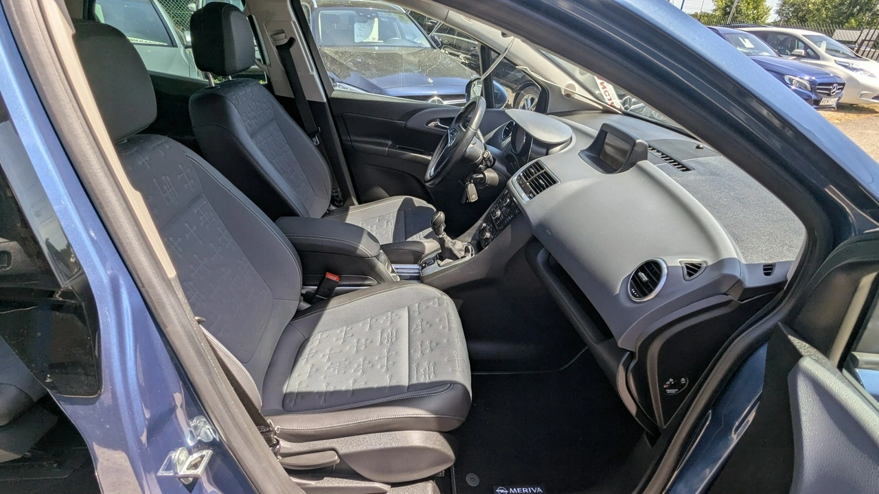 Opel Meriva - Zdjęcie 17