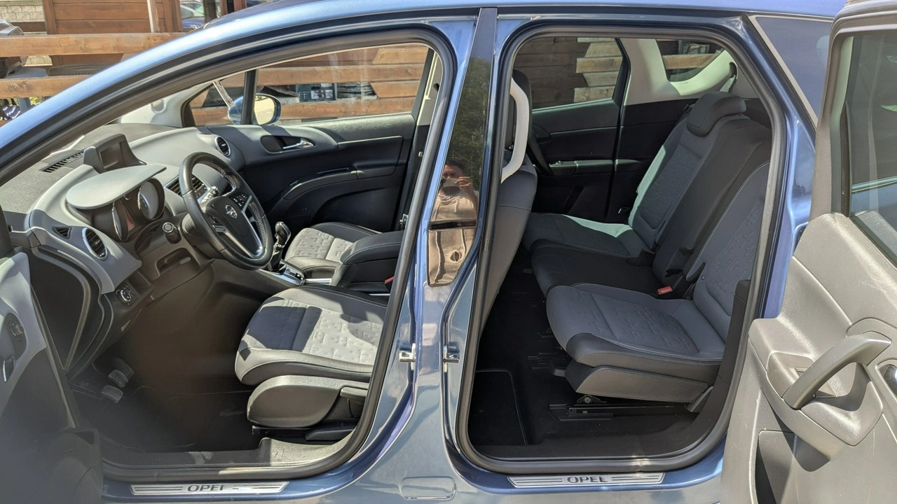 Opel Meriva - Zdjęcie 8