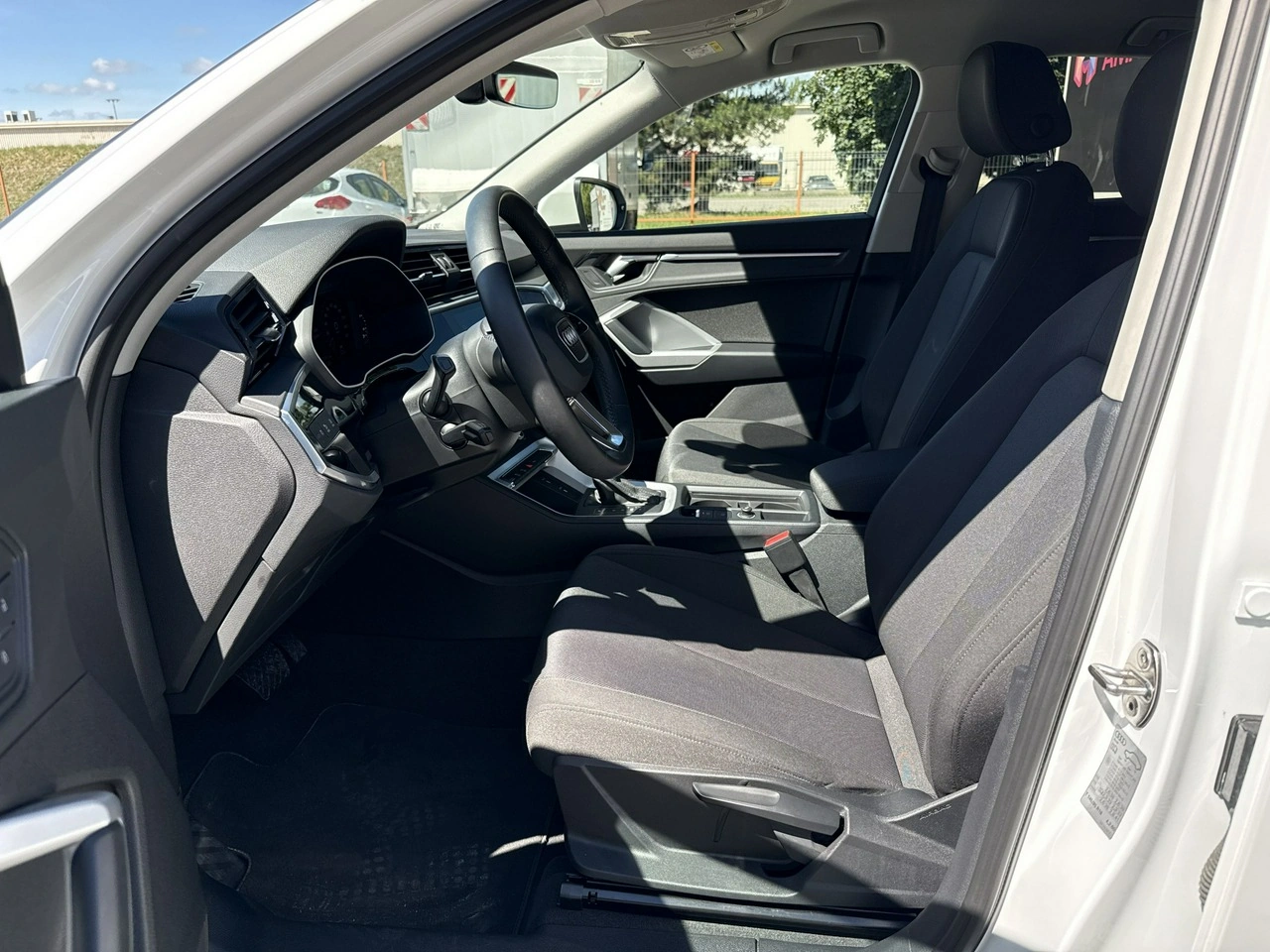 Audi Q3 - Zdjęcie 10