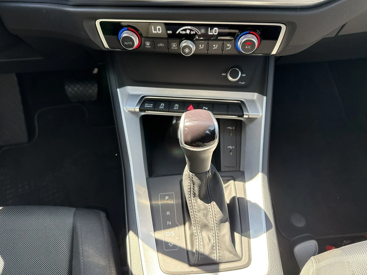 Audi Q3 - Zdjęcie 23