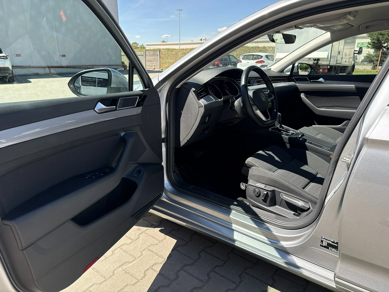 Volkswagen Passat - Zdjęcie 9