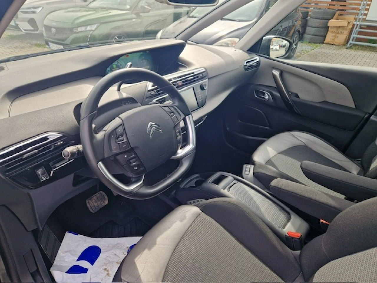 Citroën C4 Picasso - Zdjęcie 19