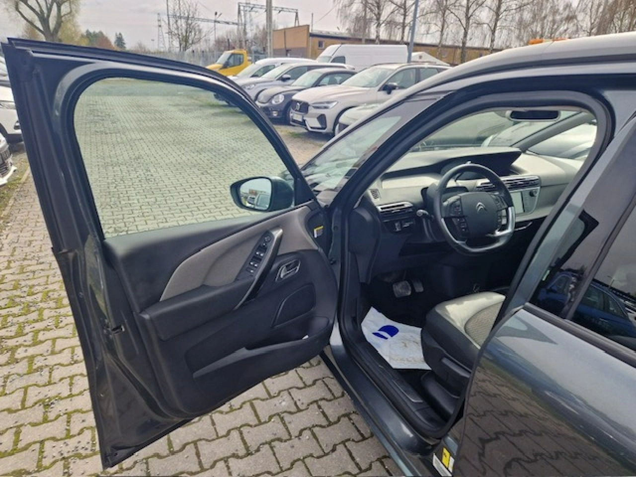 Citroën C4 Picasso - Zdjęcie 28