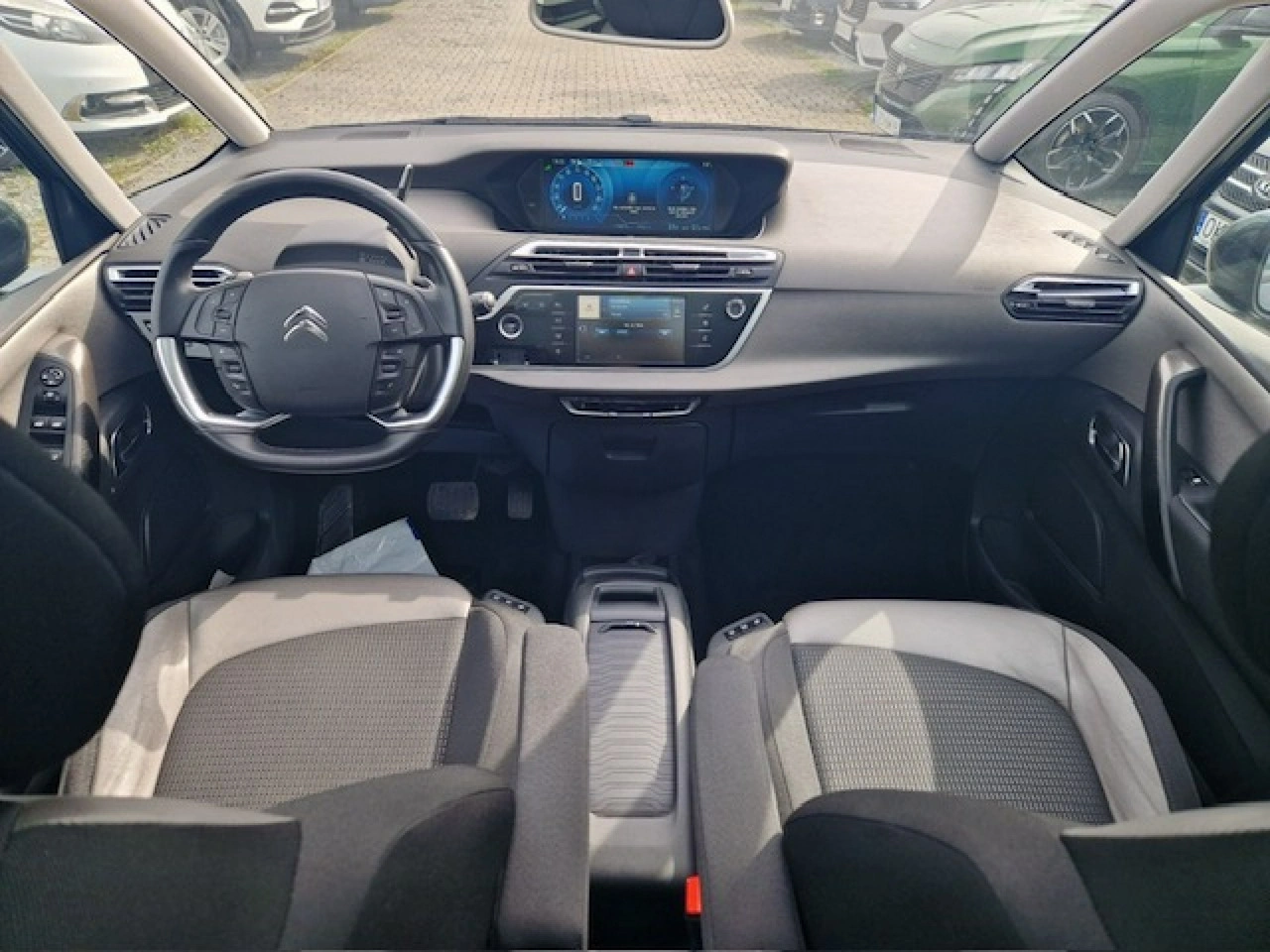 Citroën C4 Picasso - Zdjęcie 8