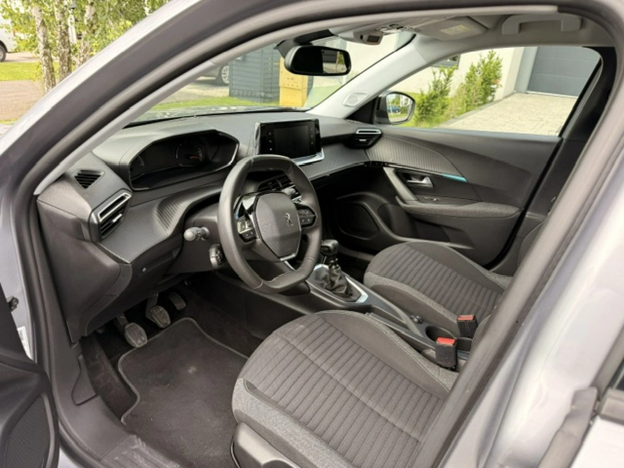Peugeot 2008 - Zdjęcie 17