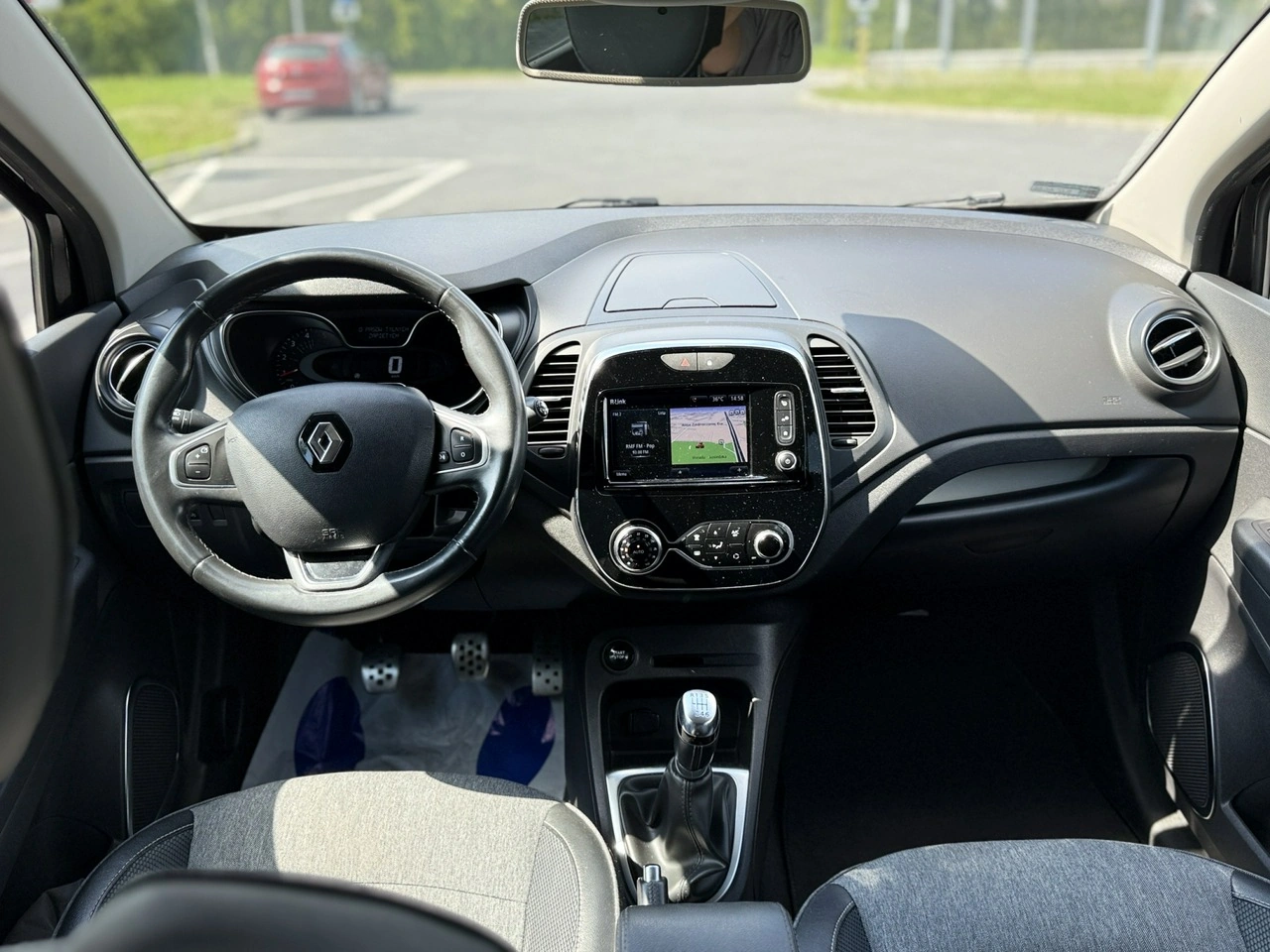 Renault Captur - Zdjęcie 13