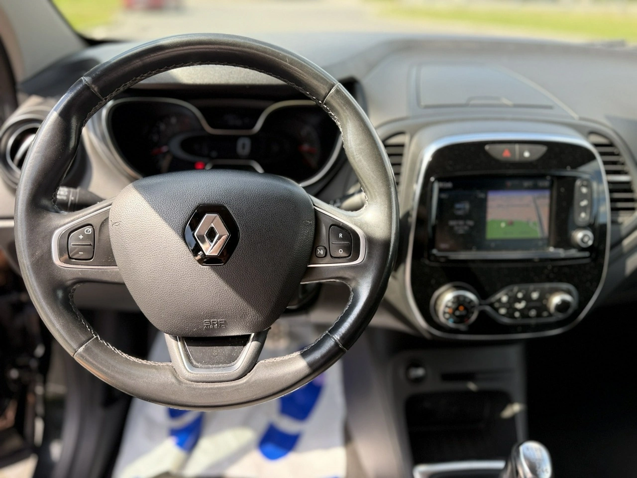 Renault Captur - Zdjęcie 18