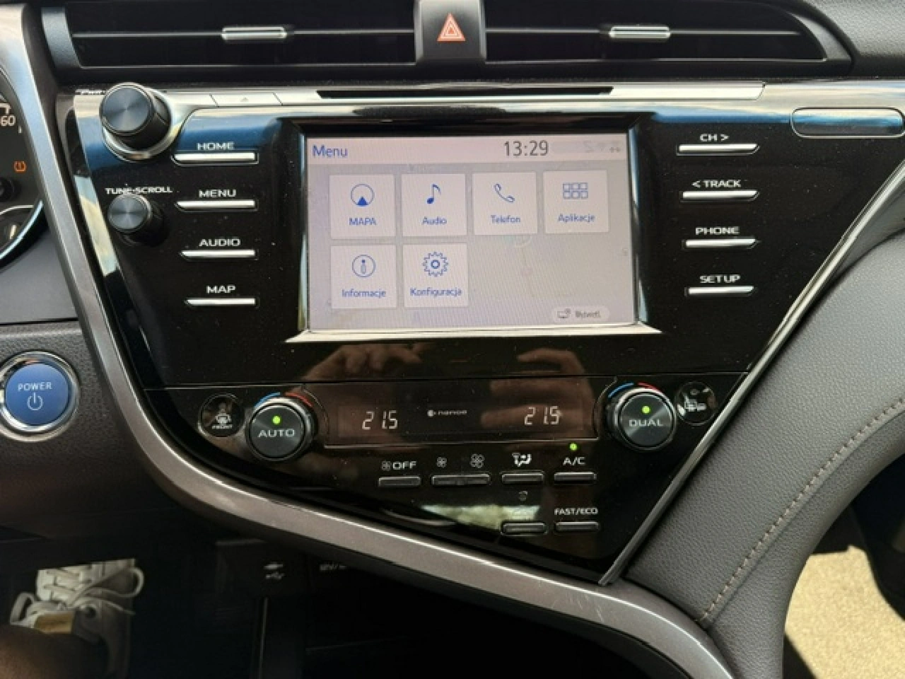 Toyota Camry - Zdjęcie 13