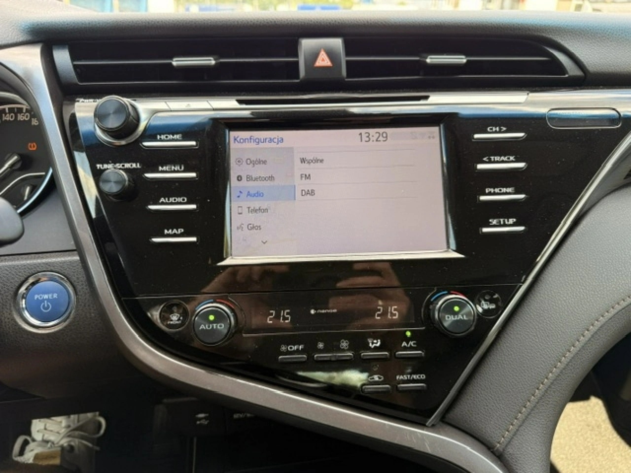 Toyota Camry - Zdjęcie 14