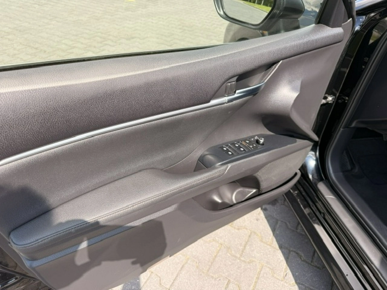 Toyota Camry - Zdjęcie 21