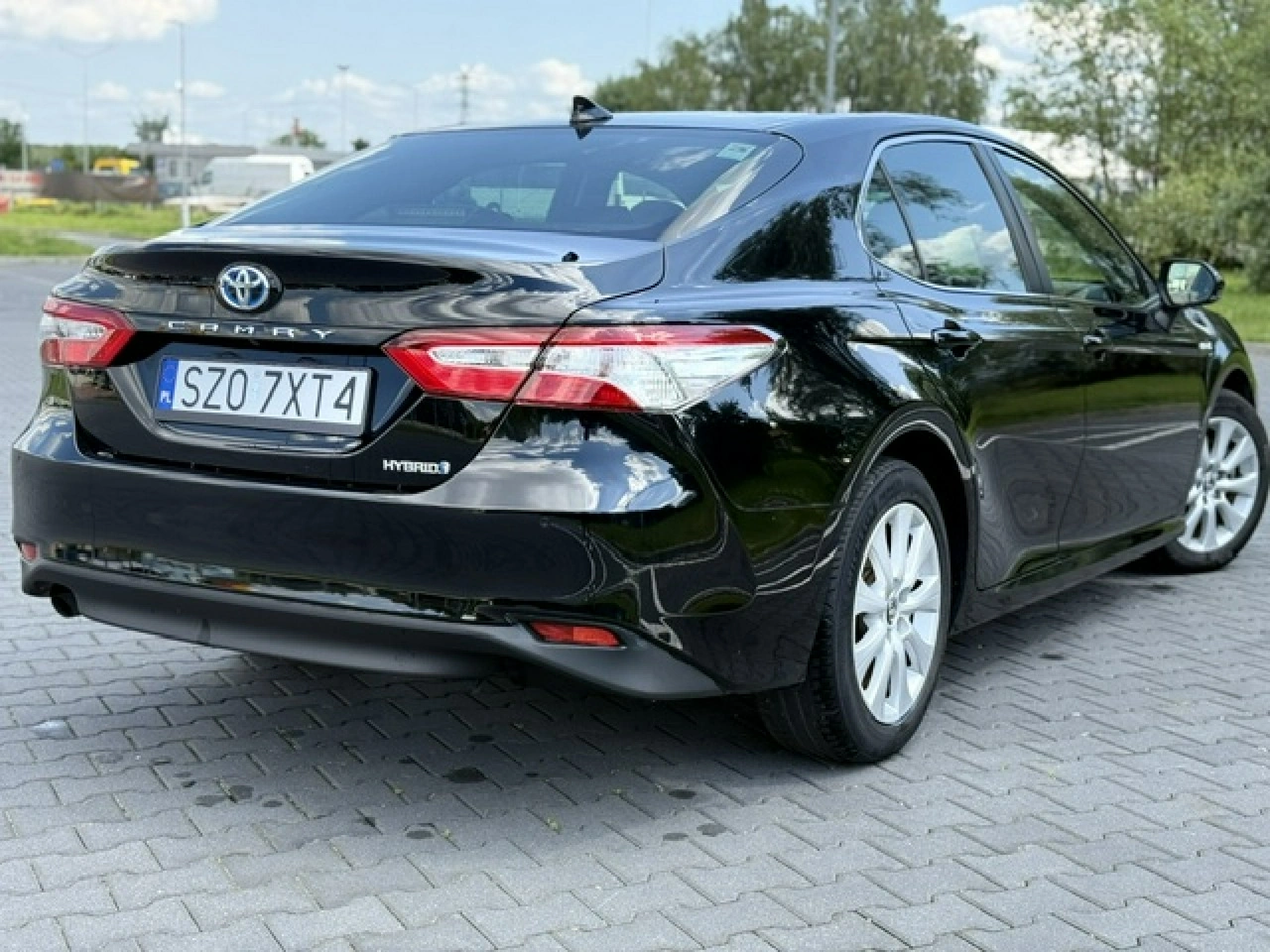 Toyota Camry - Zdjęcie 2