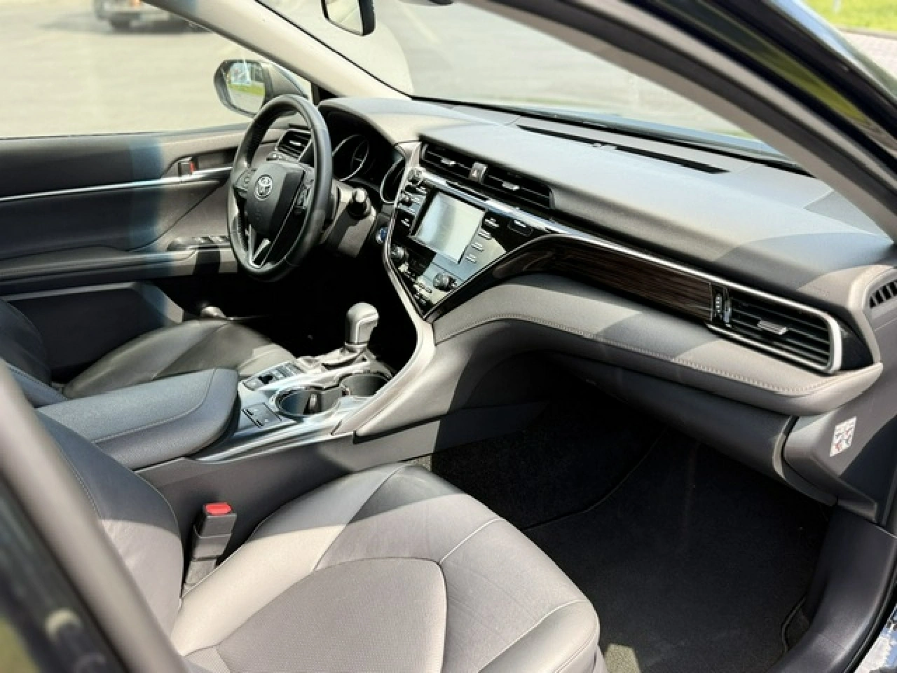 Toyota Camry - Zdjęcie 8