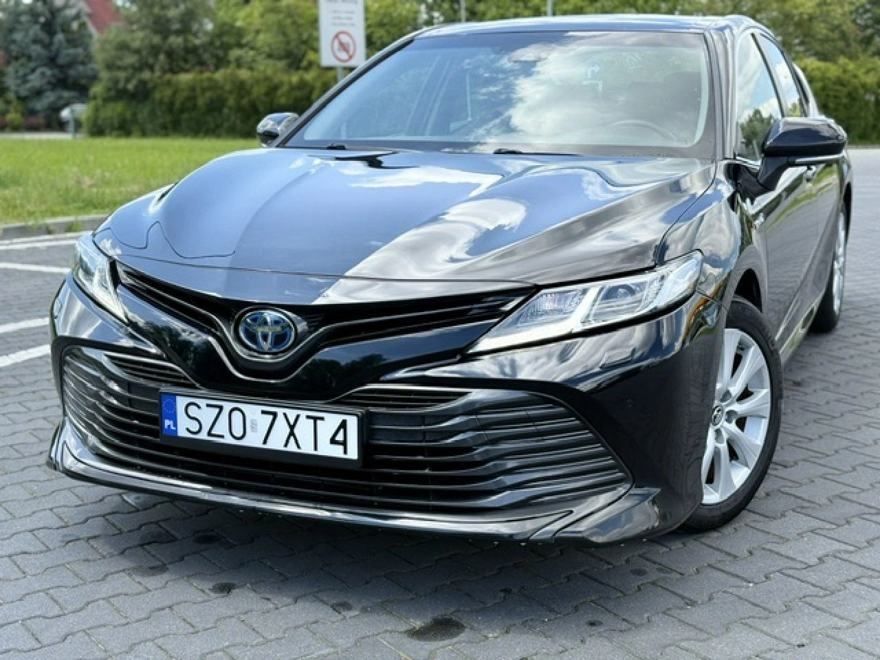 Toyota Camry - Główne zdjęcie