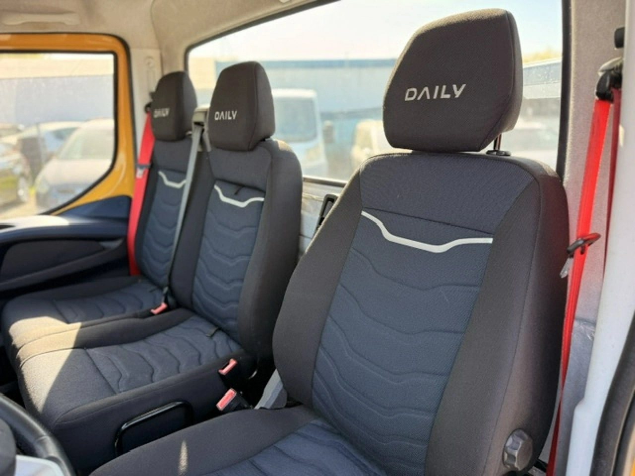 Iveco Daily - Zdjęcie 15