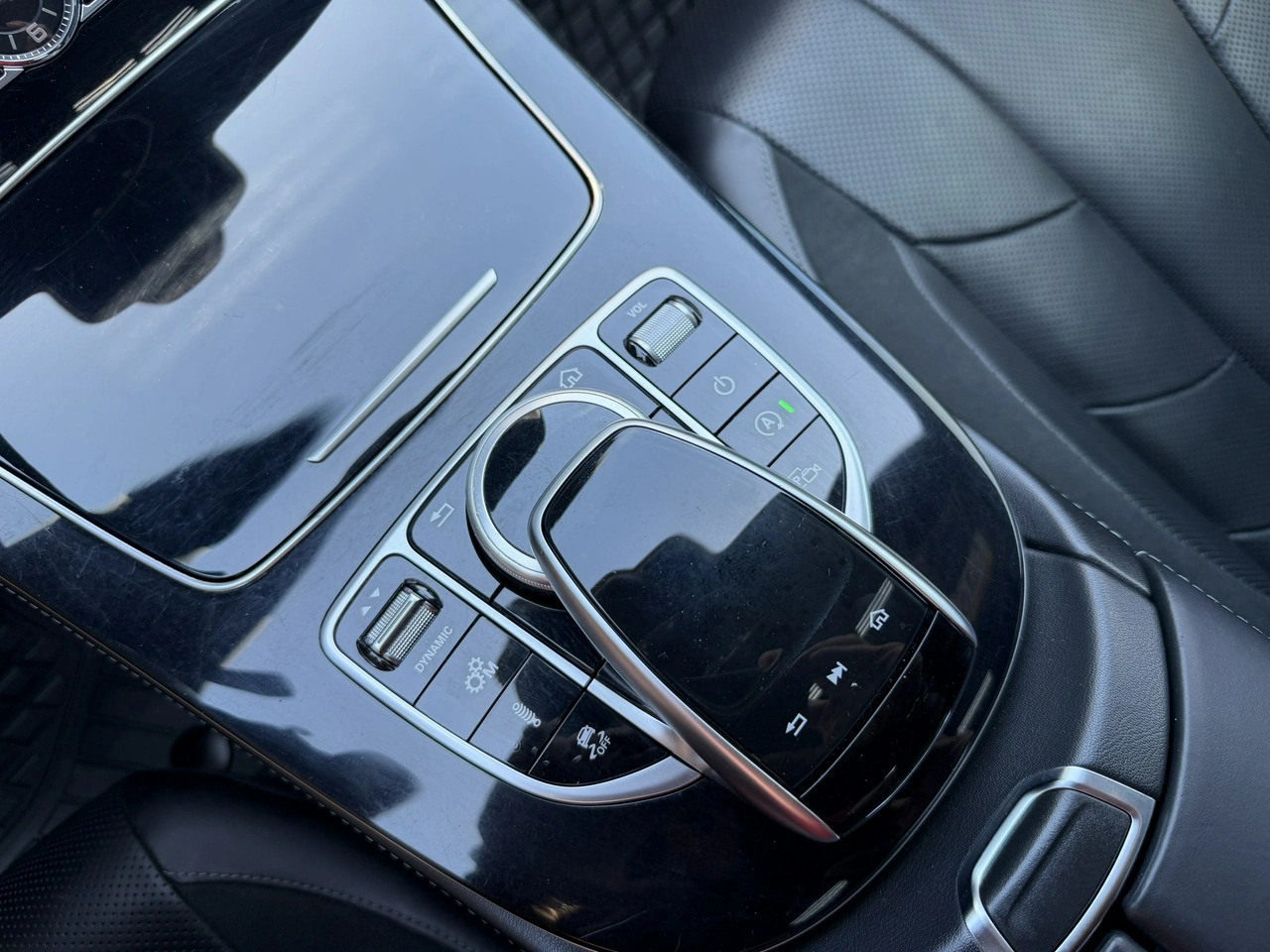 Mercedes CLS 53 AMG - Zdjęcie 19