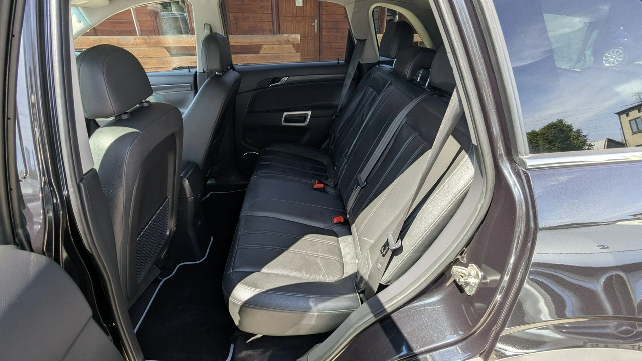 Opel Antara - Zdjęcie 16
