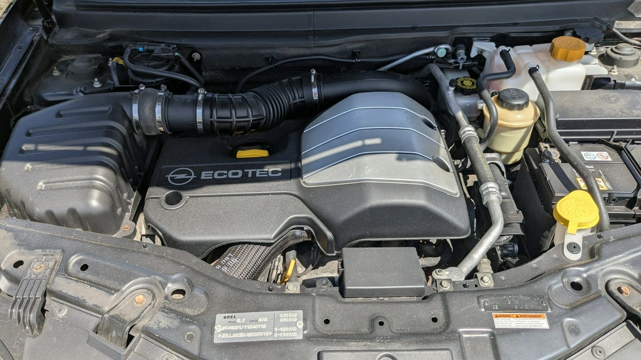 Opel Antara - Zdjęcie 32