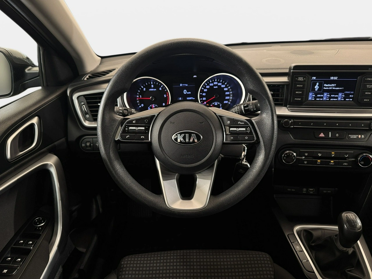 Kia Ceed - Zdjęcie 13