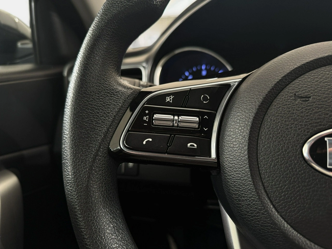 Kia Ceed - Zdjęcie 14